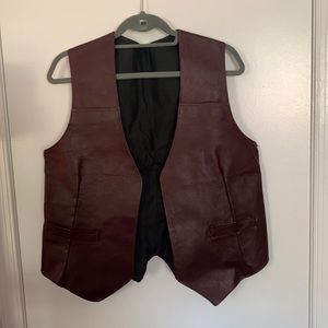 🤎Deep red/brown leather vest